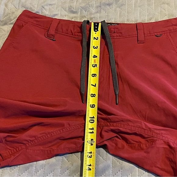 686 Everywhere shorts mens 32 EUC - Picture 8 of 12